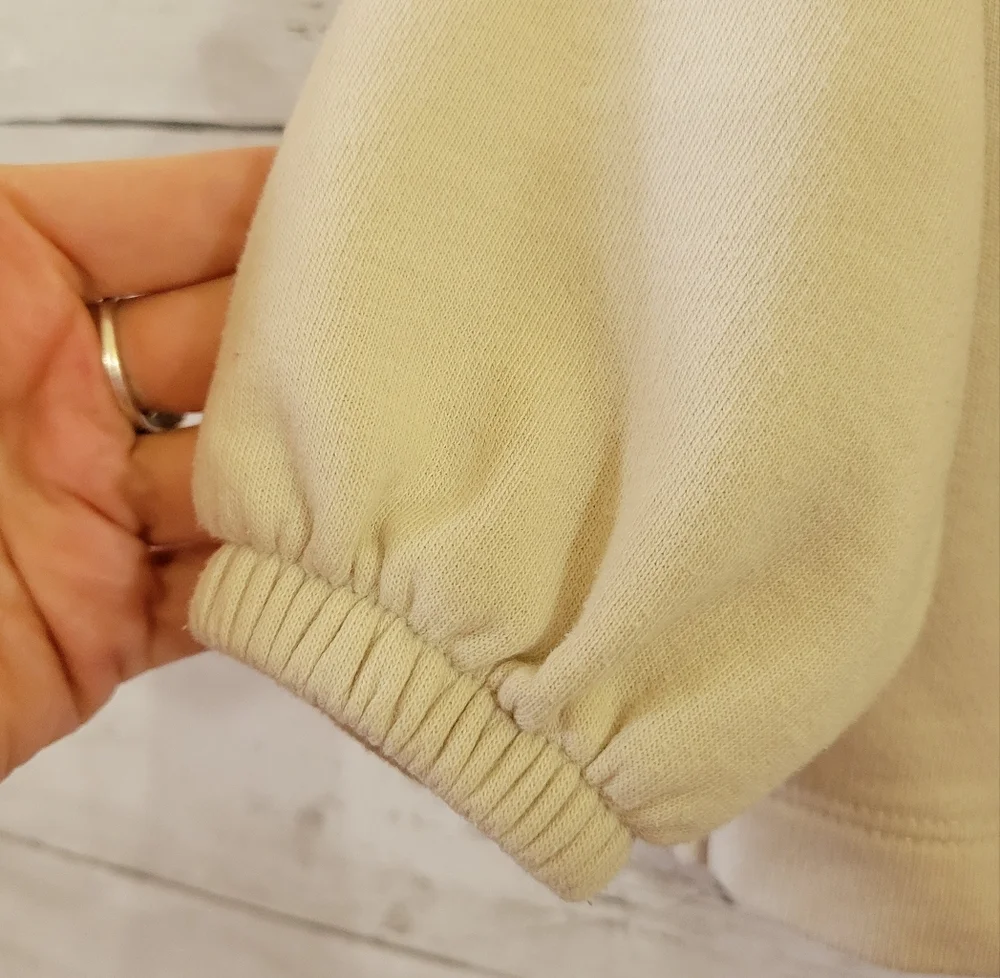 Old Navy  Baby Girl Kids Cream Hoodie with Flower Embroidery Size 18-24‎ M